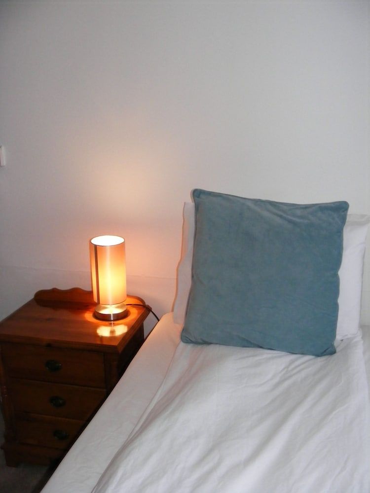 The Tree Inn Double Room (Room 2) 2