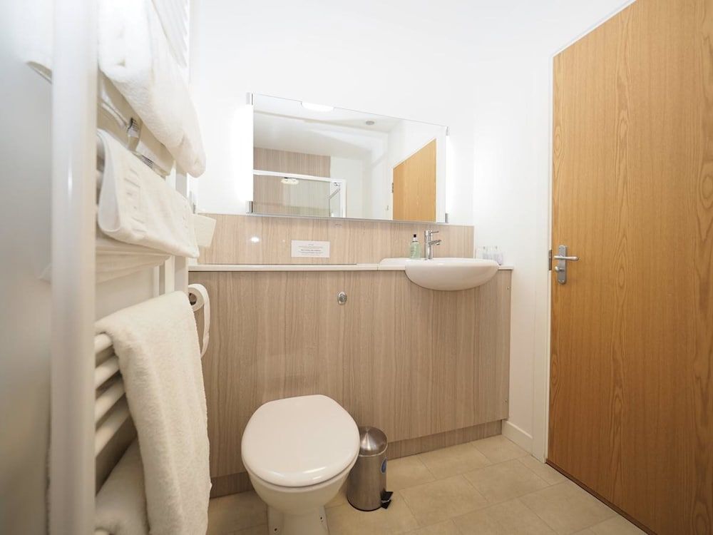 Park Hotel Standard Twin Room 5