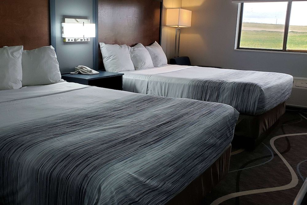Standard Room, 2 Queen Beds, Non Smoking
