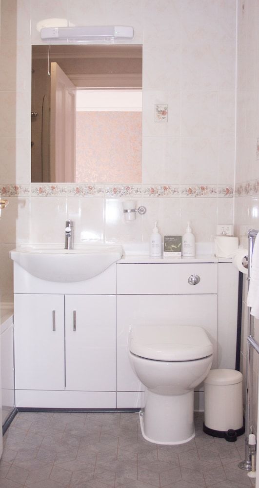 Business Double Room, Ensuite (Small)