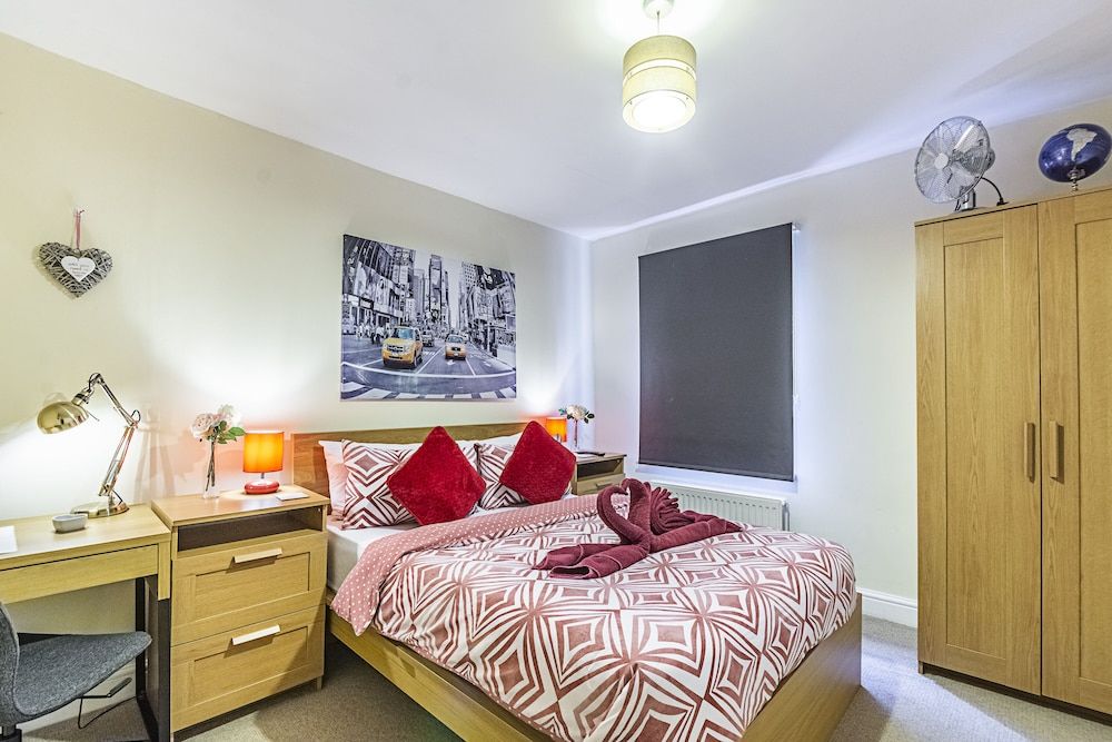 Greyhound Road Rooms Comfort Double Room, 1 Double Bed, Shared Bathroom (Room 4) 2
