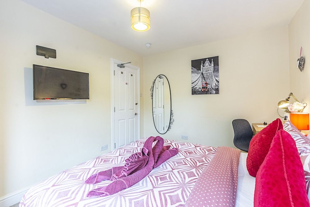 Greyhound Road Rooms Comfort Double Room, 1 Double Bed, Shared Bathroom (Room 4) 5