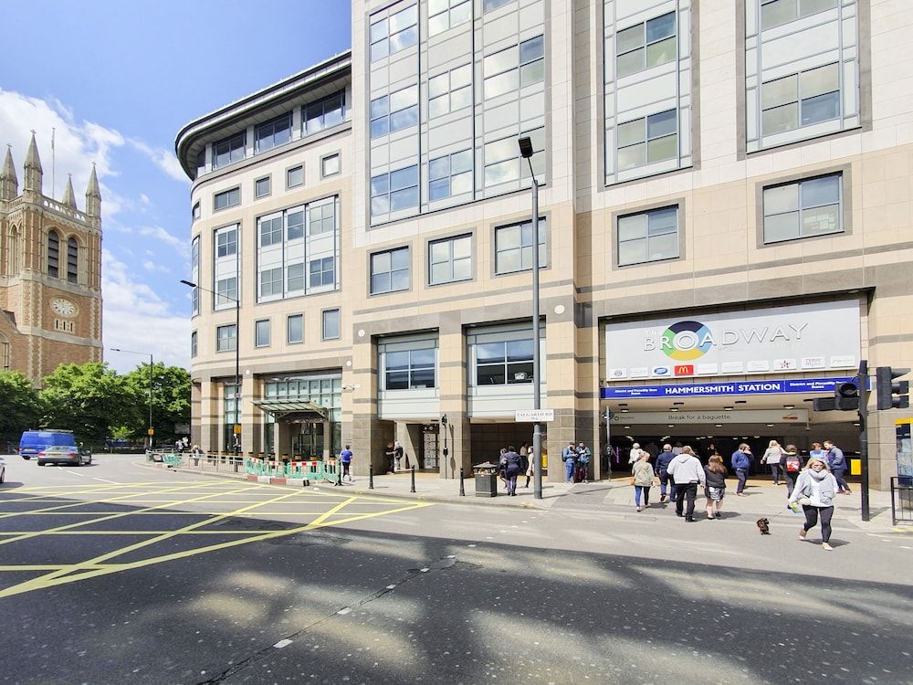 undefined Greyhound Road Rooms 5