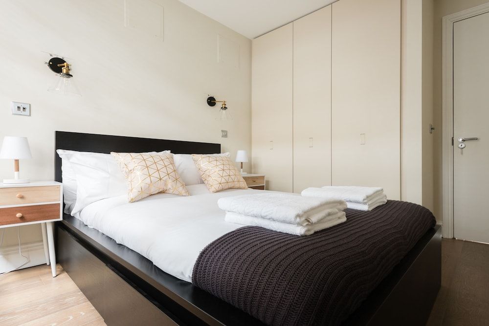 undefined The Oxford Street Studio - Modern 1BDR Apartment close to Paddington 9