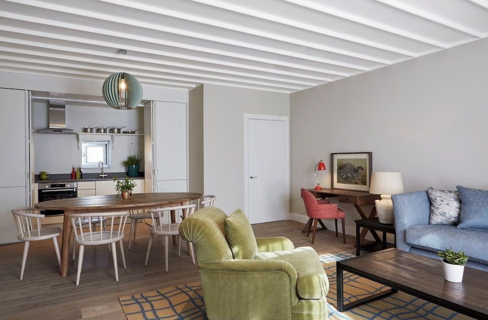 Another Place, The Machrie Lodges 2