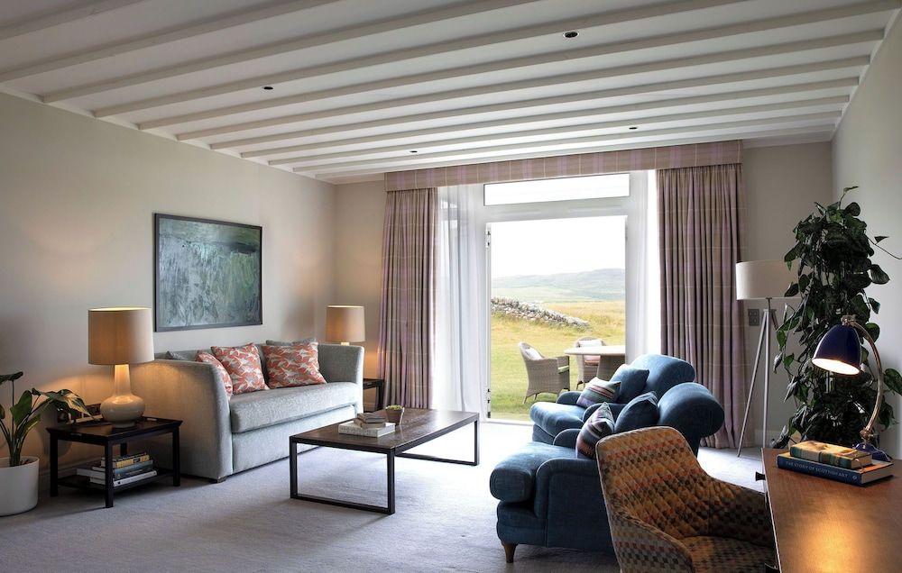 Another Place, The Machrie Lodges 3