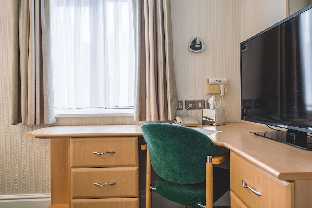 The Wycliffe Hotel Classic Double Room 10