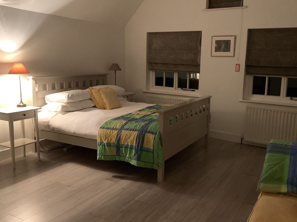 Appletree Cottages Family Room, Ensuite ( Put-up bed for 1 extra person available on request)