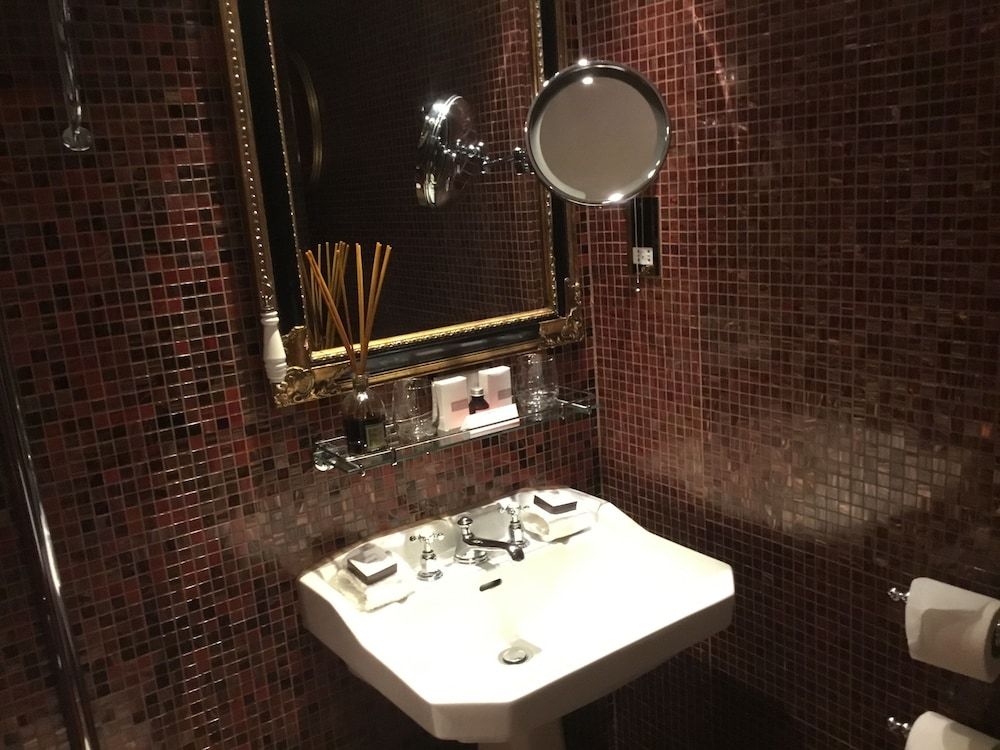 Prestonfield House Allan Ramsay Suite 18