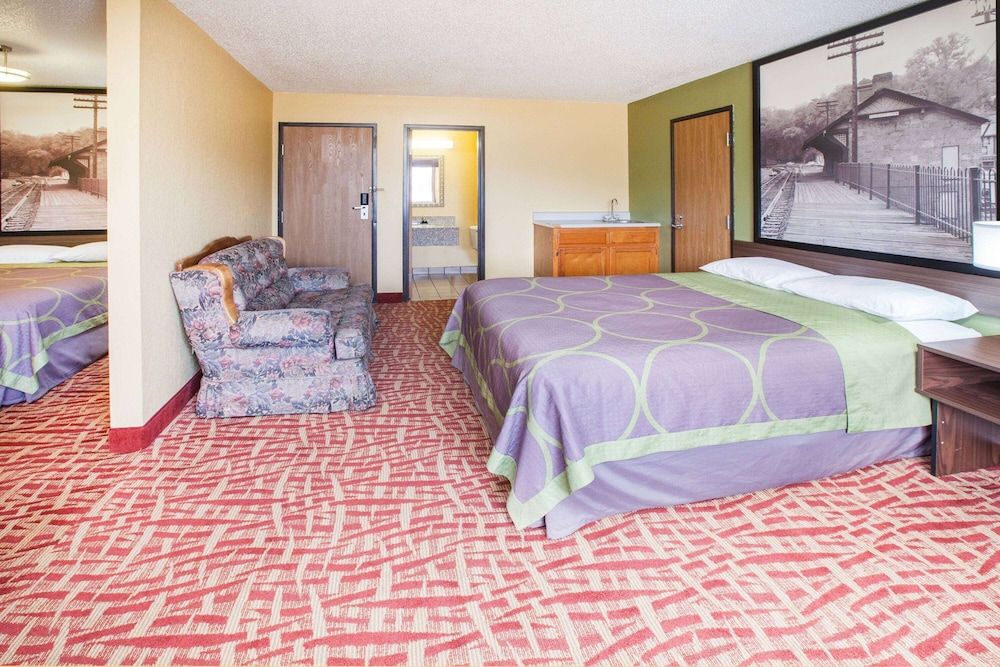 Suite, 1 King Bed