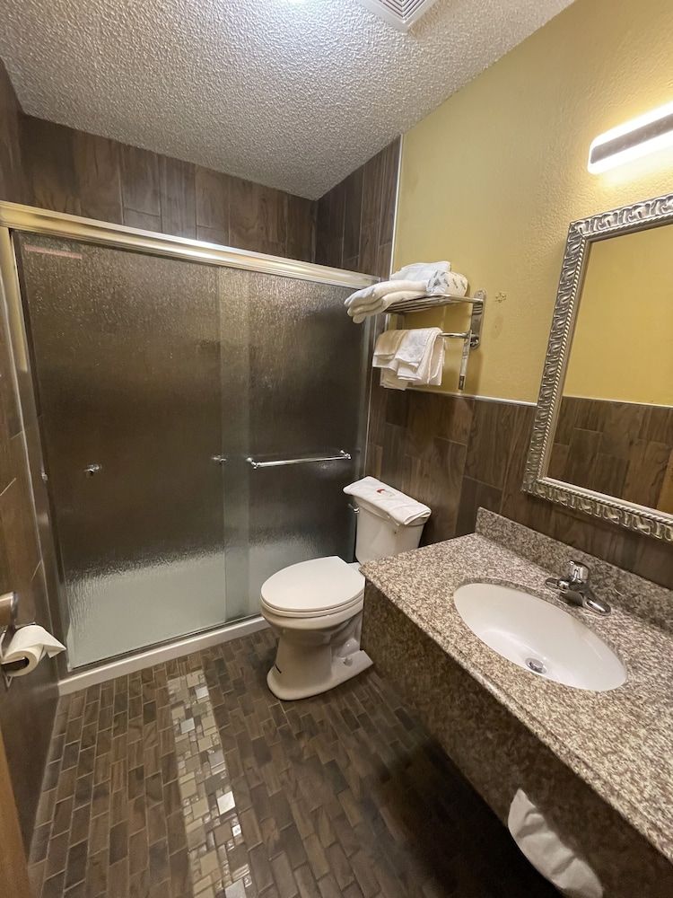 Suite, 1 King Bed