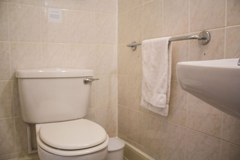 Hazeldene Guest House Standard Single Room, 1 Twin Bed, Ensuite 11