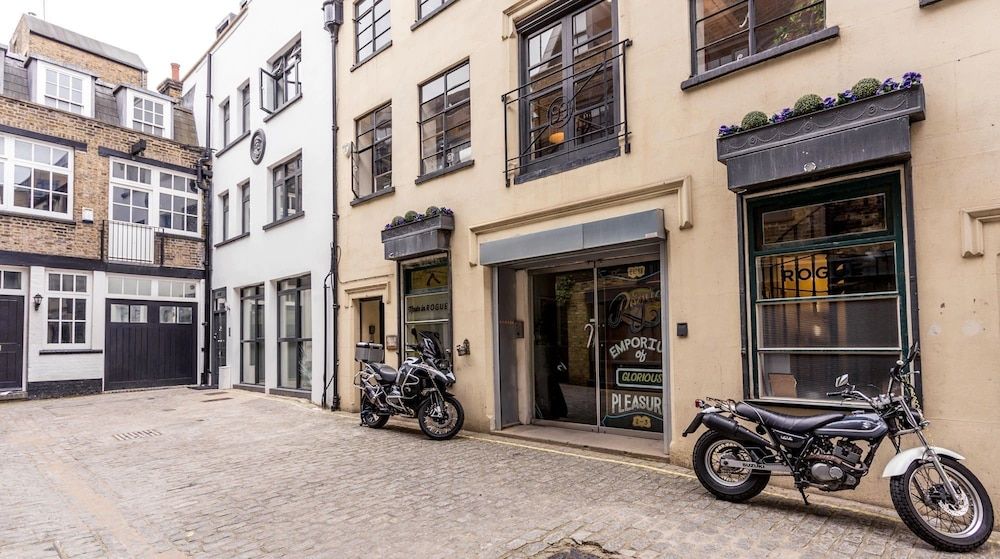 undefined Urban Stay Fitzrovia Apartments