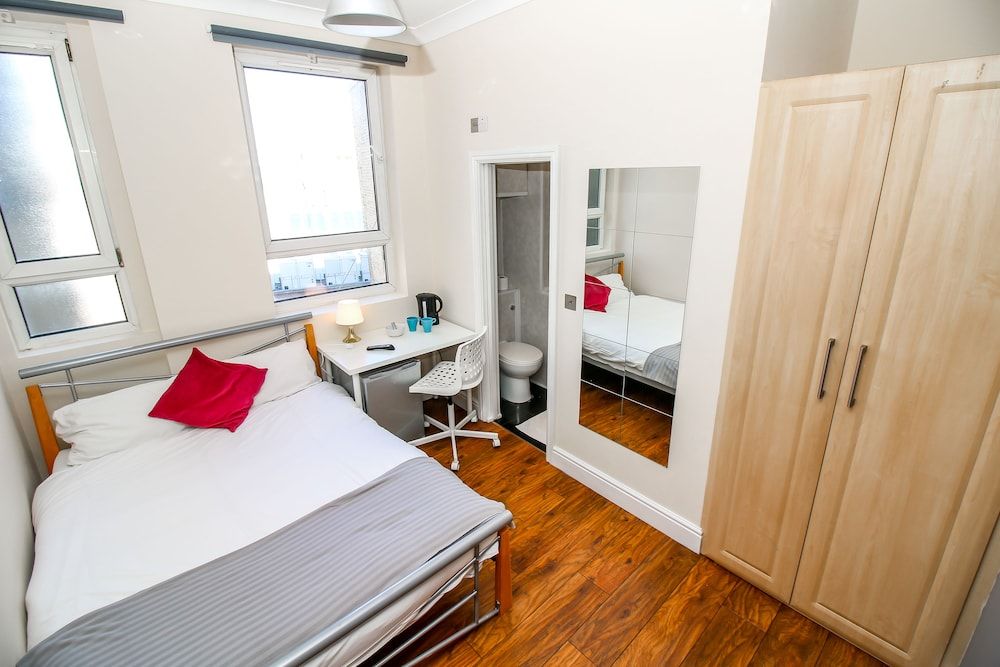 undefined Private Ensuite Room Liverpool Street 2