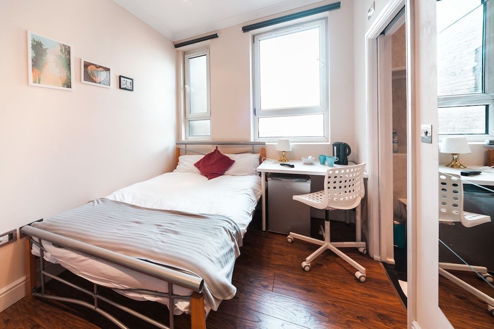 undefined Private Ensuite Room Liverpool Street 10