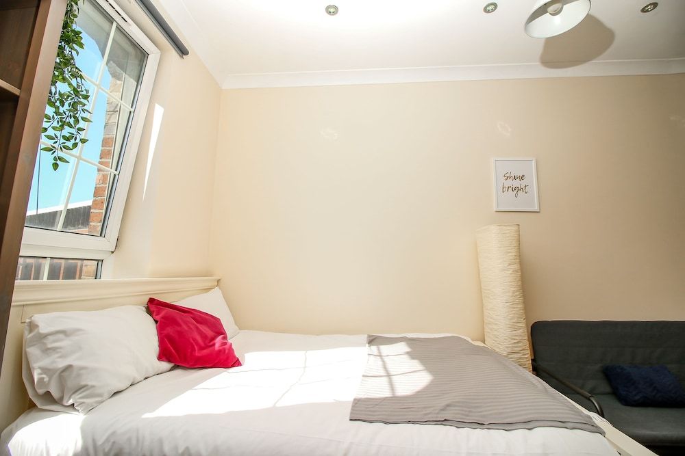 undefined Private Ensuite Room Liverpool Street 7