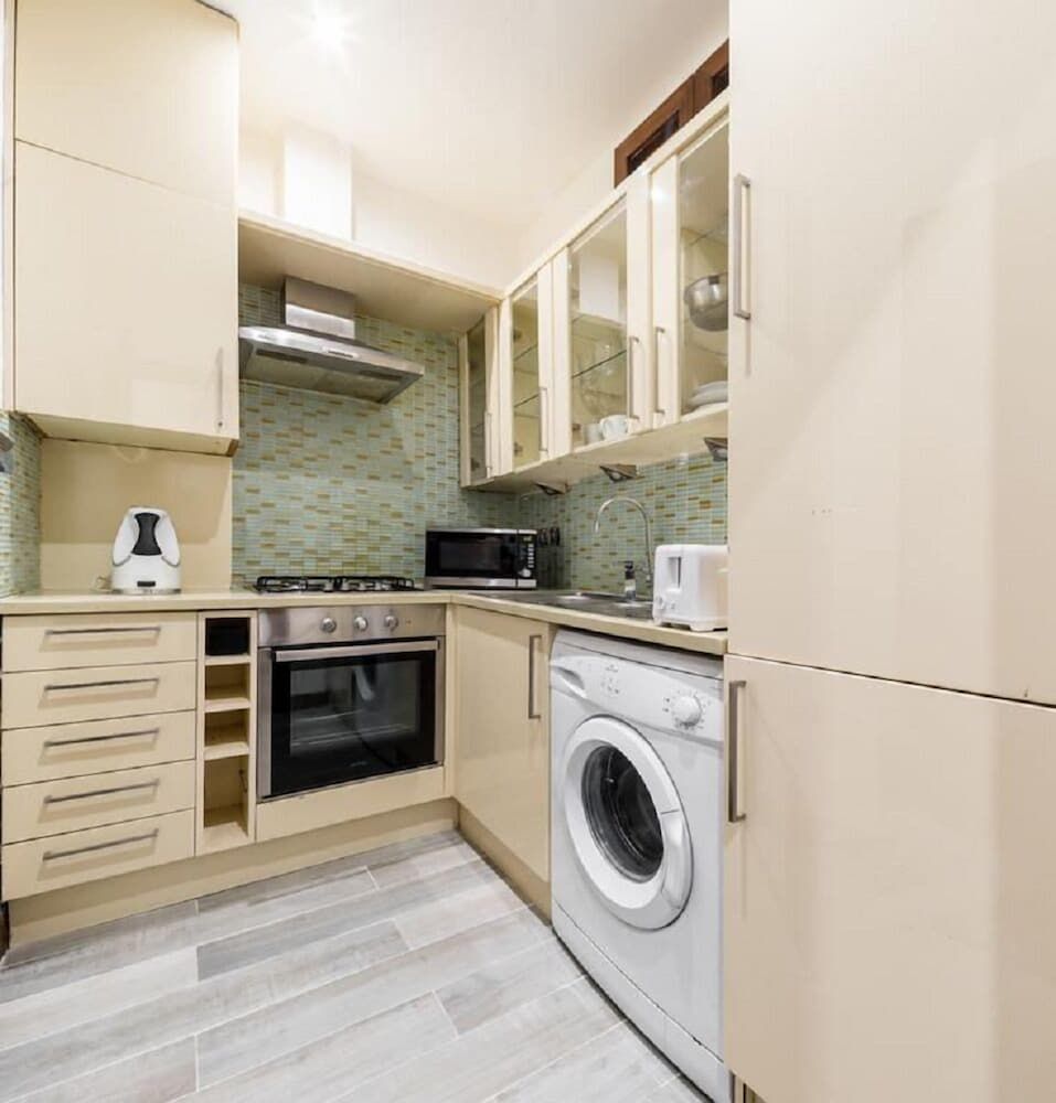 undefined Chique Family 2 Bed Apartment 4