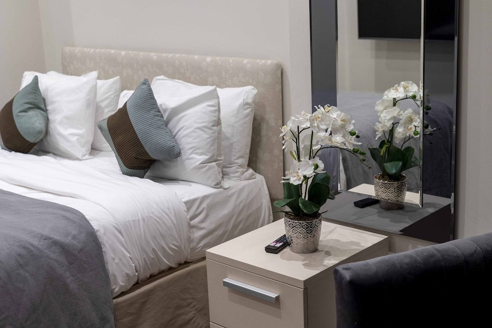 One bedroom apartment - Lower Ground Floor