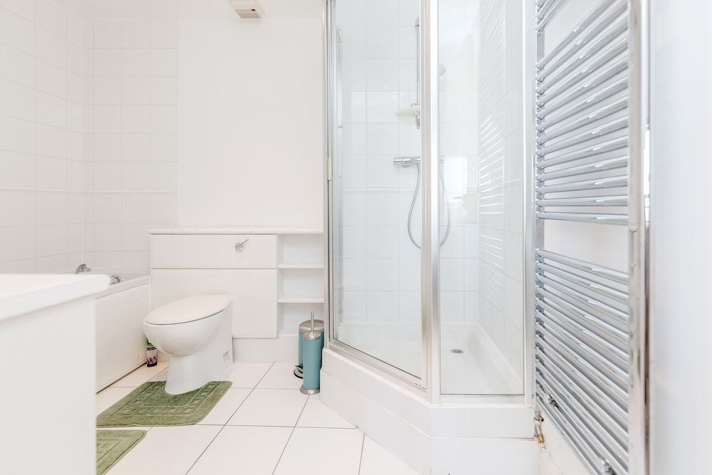 Premium London Excel Apartment Apartment, 2 Bedrooms, River View 6