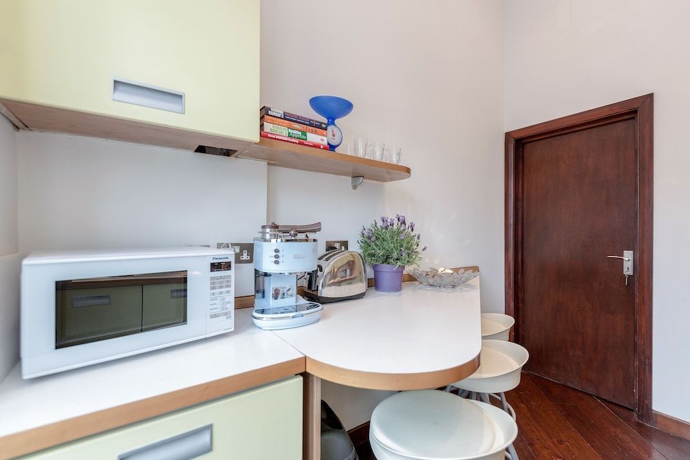 undefined South Ken Apartment by BaseToGo 7