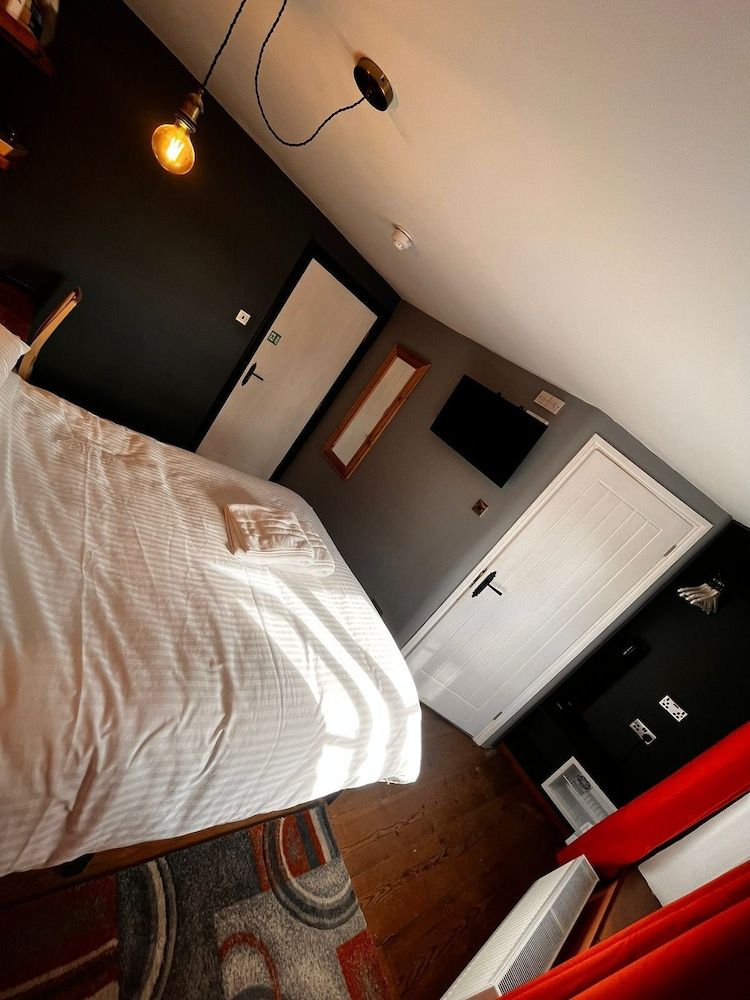 Old Manor House B&B Double Room, Ensuite (Graphite/ Amber) 9