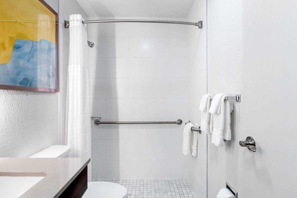 Standard Room, 1 Double Bed, Accessible, Non Smoking