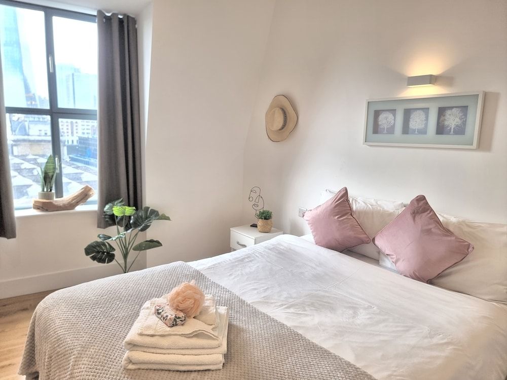 undefined Urban Stay Shard View Apartments 8