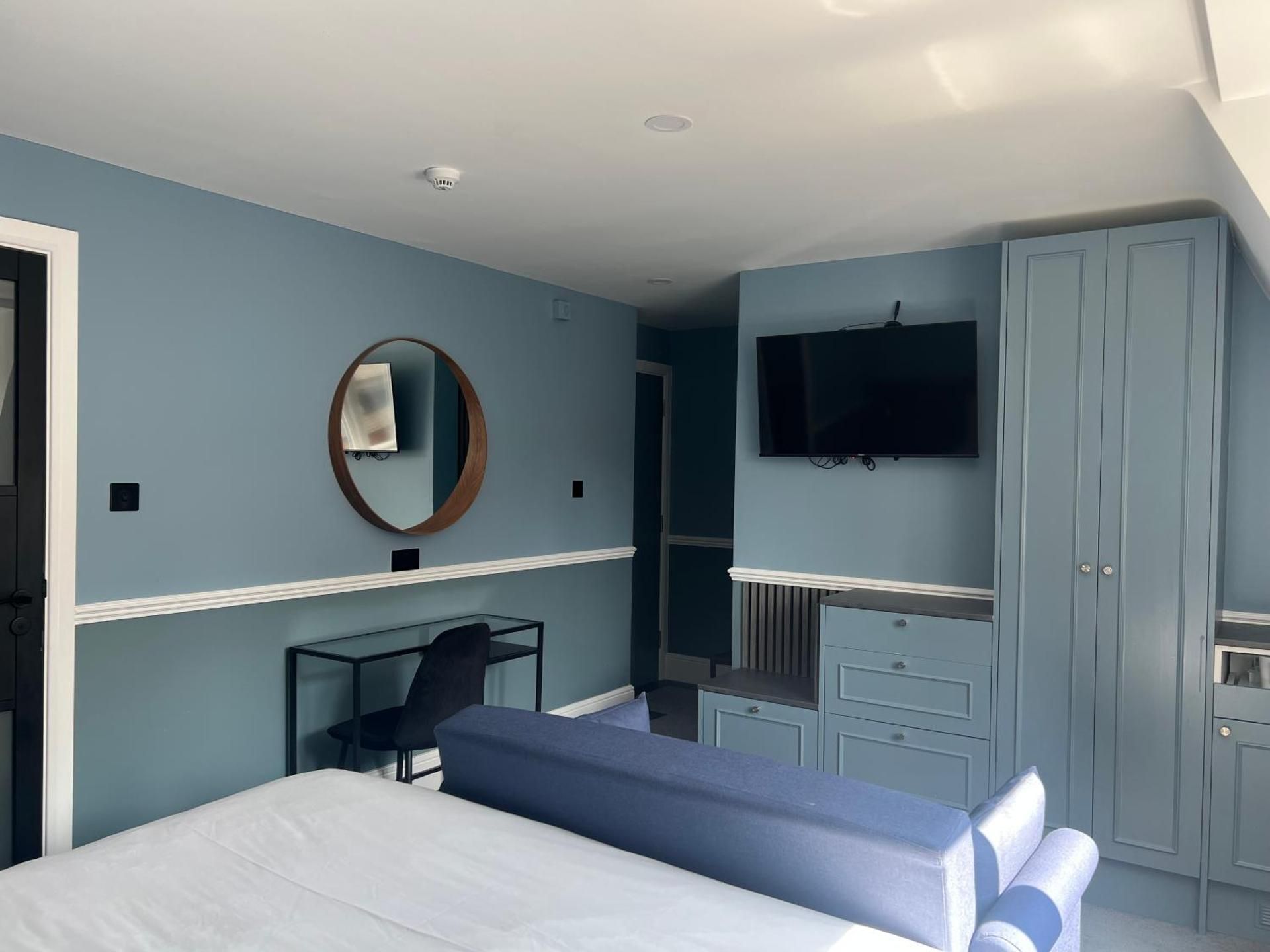 undefined The Borough 10