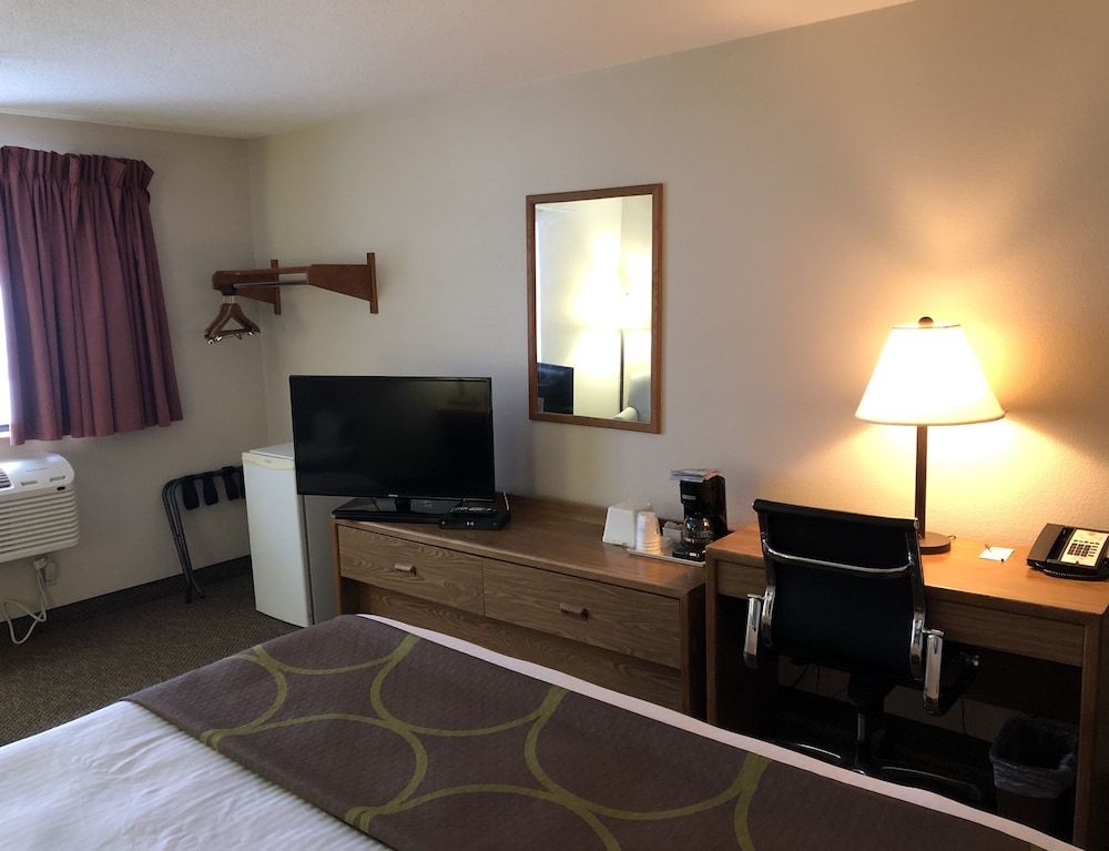 Room, 1 Queen Bed, Accessible