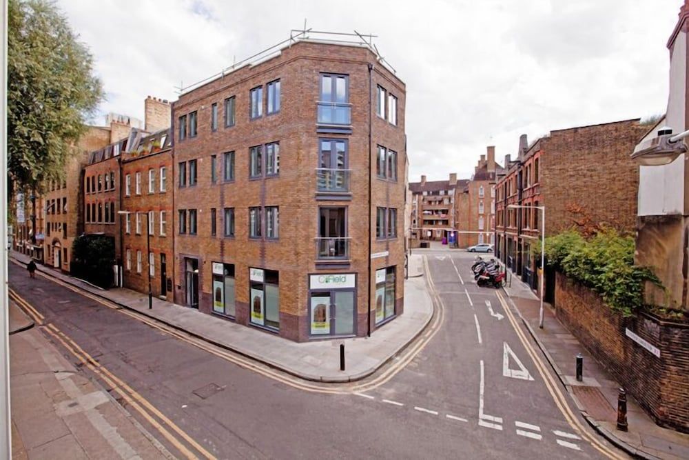 undefined One Whites Row 4