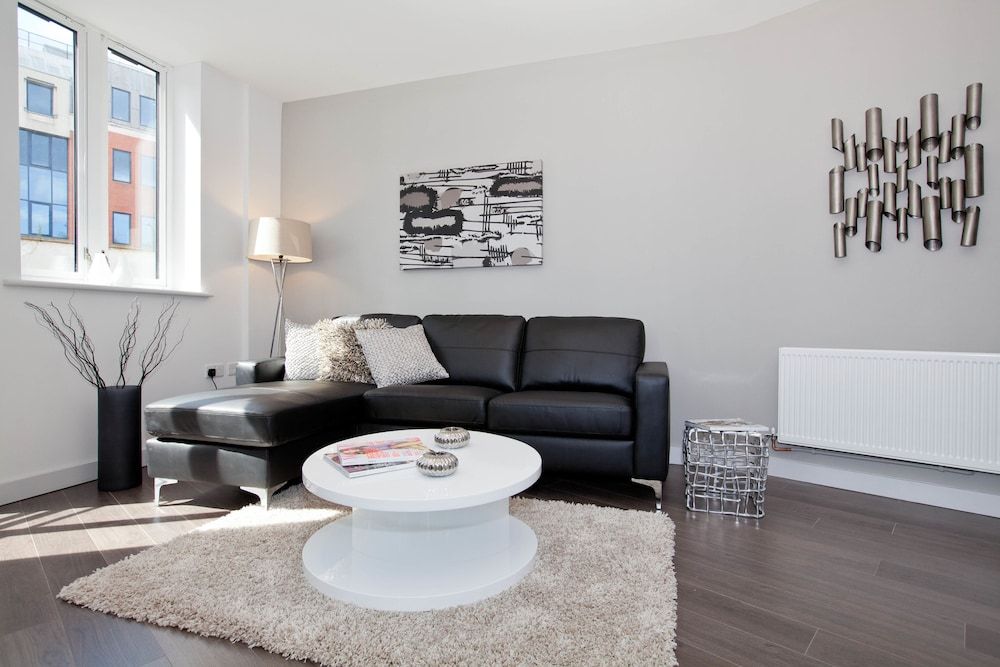 One Whites Row City Apartment, 2 Bedrooms, 2 Bathrooms 17