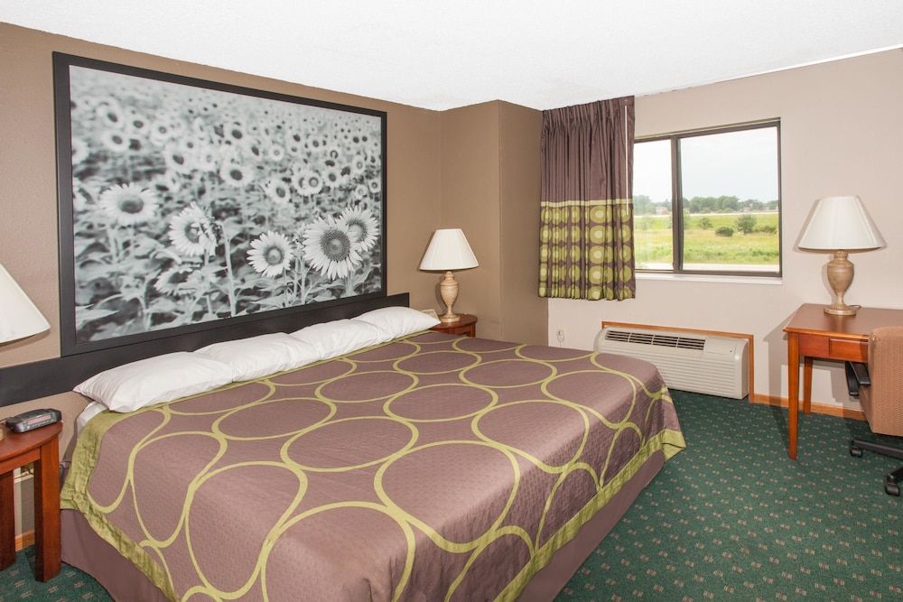 Room, 1 Queen Bed, Non Smoking