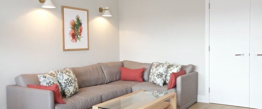 undefined A Place Like Home - Chelsea Apartment with River Views 6