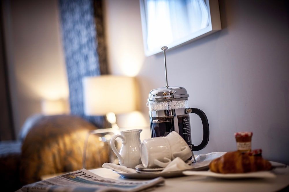 York House Hotel Standard Double Room, Ensuite 8