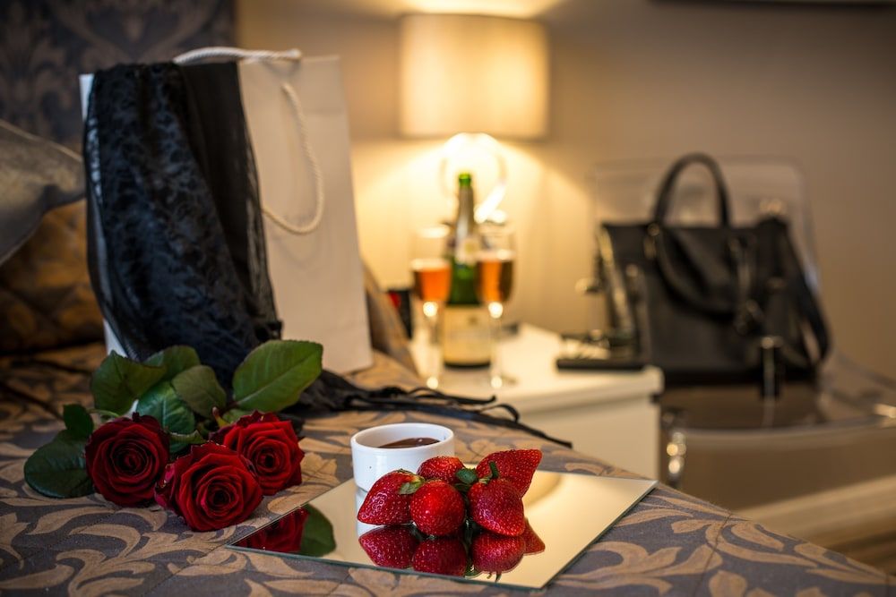 York House Hotel Standard Double Room, Ensuite 11