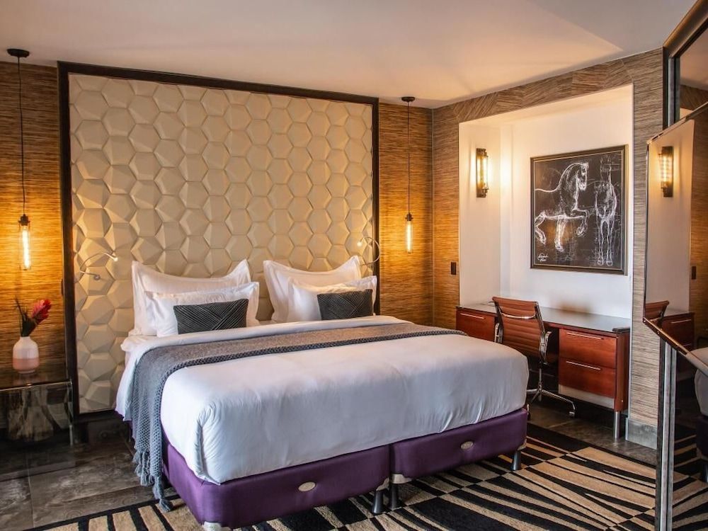 Makanda by the Sea Pacific Jacuzzi Suite