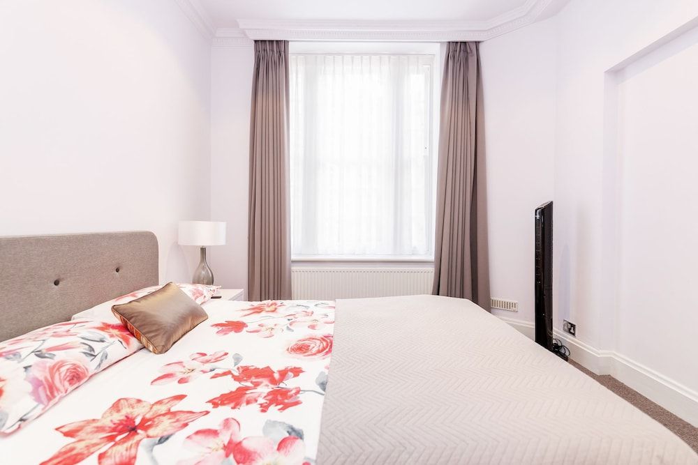 Harrods Luxury Apartments Luxury Apartment, 2 Bedrooms, City View 14