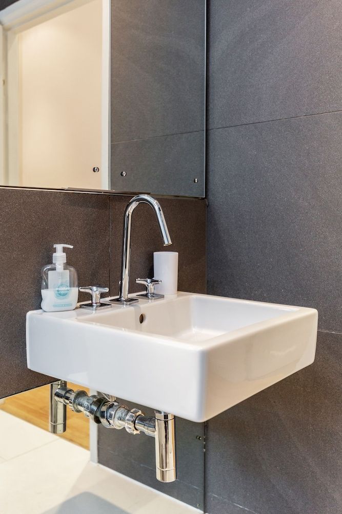 Harrods Luxury Apartments Luxury Apartment, 2 Bedrooms, City View 29