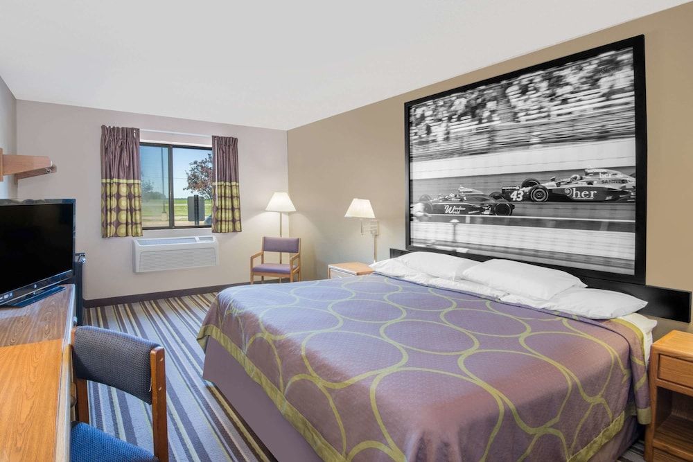 Standard Room, 1 King Bed