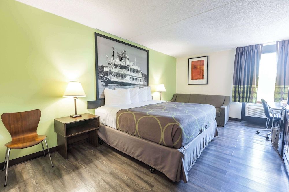 Standard Room, 1 King Bed