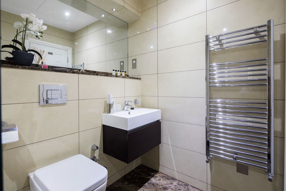 Lancaster Gate ,Hyde Park by London Hotel Collection Standard Apartment, 1 Bedroom 11
