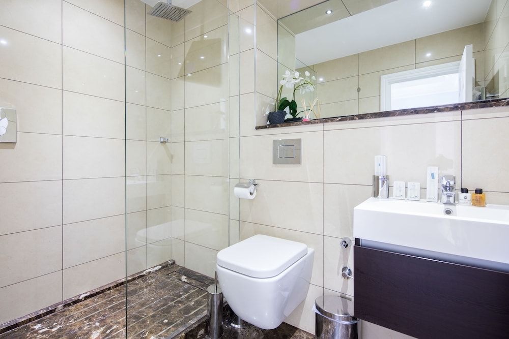 Lancaster Gate ,Hyde Park by London Hotel Collection Apartment, 2 Bedrooms (LG6) 13