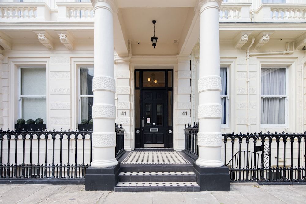 Lancaster Gate ,Hyde Park by London Hotel Collection Standard Apartment, 1 Bedroom 4