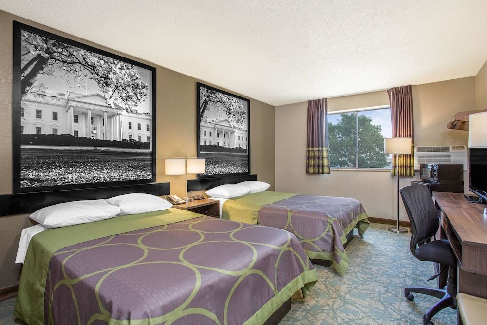Double Room, 2 Double Beds