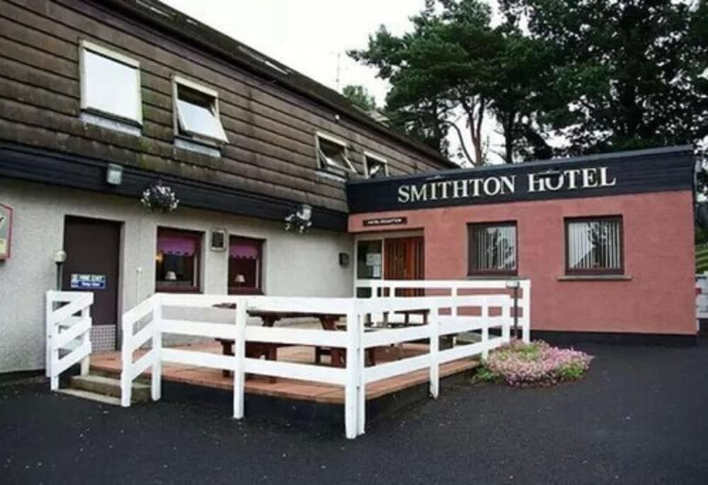 undefined Smithton Hotel 2
