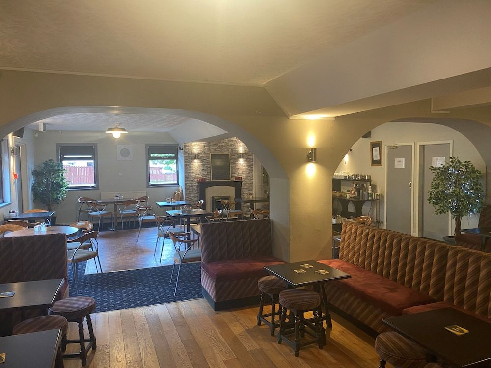 undefined Smithton Hotel