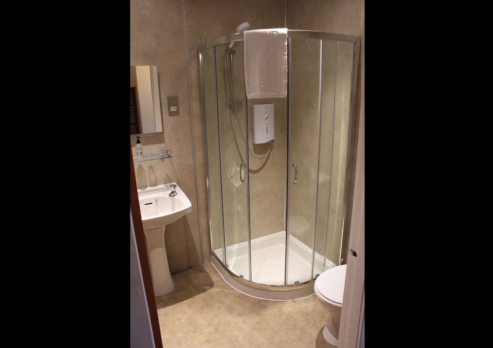 Smithton Hotel Twin Room 14