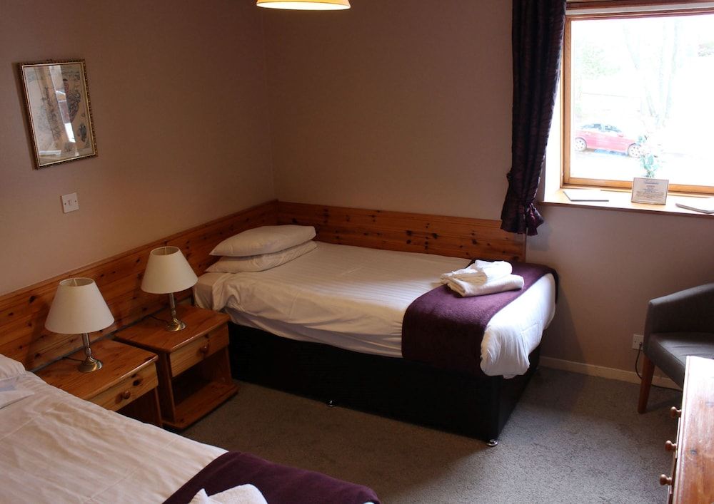 Smithton Hotel Twin Room