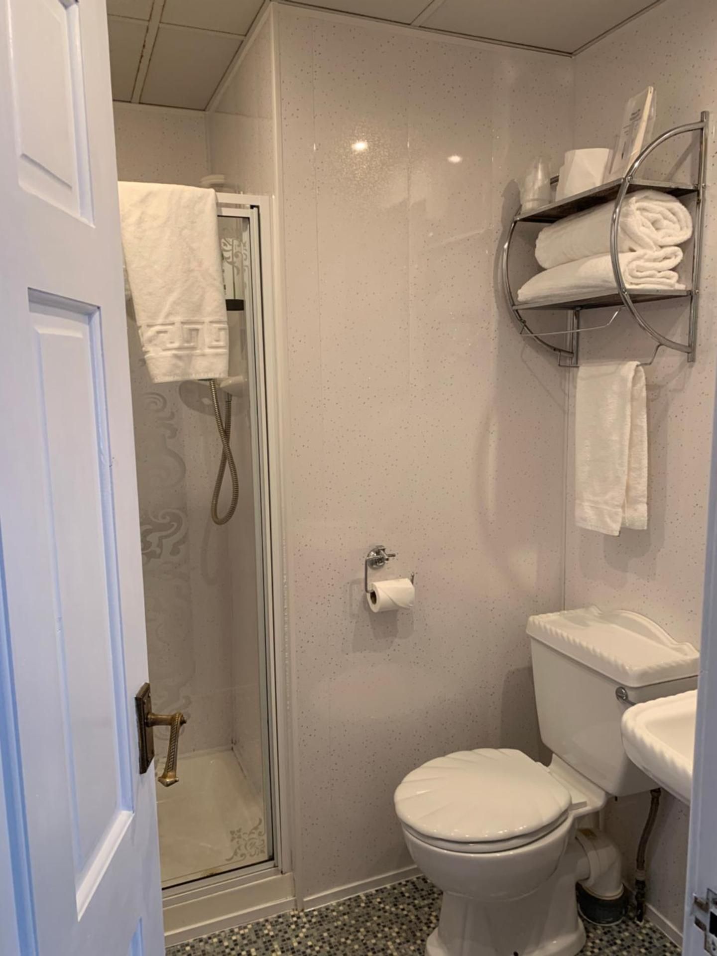 Kingscliff Deluxe Double Room 3