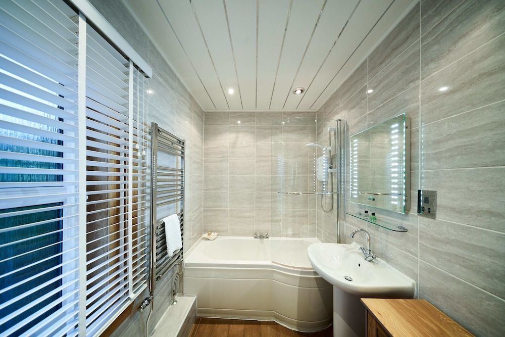 Poppies Hotel Superior Room 5